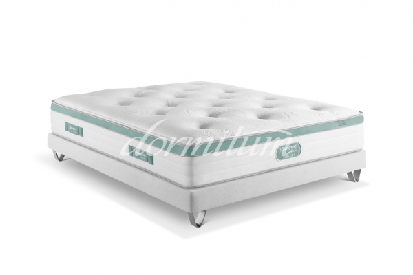 Simmons Beautyrest Sensory Feeling + Firm Pocket spring mattress